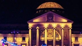 Eiskaltes Vergnügen vor traumhafter Kulisse