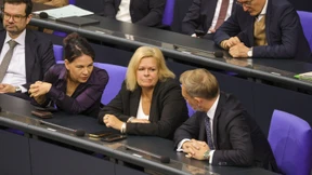 Faeser rechtfertigt Grenzkontrollen in Brief an EU