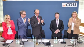 Wie Friedrich Merz eine ungestellte Frage beantwortet