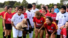 Afghanische Fußballerinnen geben Debüt in Australien