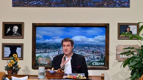 Mit warmen Worten und feinen Spitzen