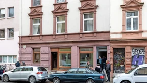 Frankfurter Bauzdezernentin lobt Hausbesetzer