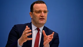 Spahn dämpft Hoffnung auf rasche Aufhebung aller Maßnahmen