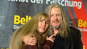 Die zweite  Fälschung 