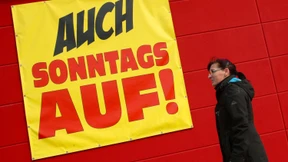 Handelsverband: Ladenöffnungen an Sonntagen weder nötig noch machbar