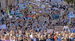 Uneins über die Protestform, zusammen auf der Straße