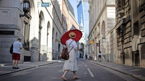 Anwälte brauchen frisches Geld
