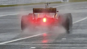 Ein Unfall, viel Regen und Vettels Bestzeit