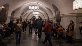 Ukrainer müssen weiter Schutz vor Luftangriffen suchen