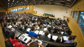 Im Hörsaal wird’s immer voller