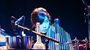 Frau, warum weinst du?