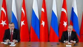 Autokraten schlagen sich, Autokraten vertragen sich