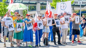 Protest gegen Rückzug von Bayer aus Frankfurt