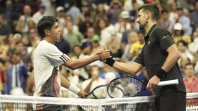 Djokovic macht im Auftaktmatch sein Körper zu schaffen