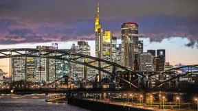 Jetzt wittern die Banken neue Chancen mit Rüstungskrediten