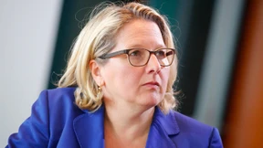 Schulze zeigt sich offen für Änderungen am Klimapaket