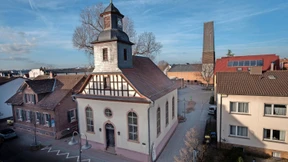 Neue Heimat mit eigener Kirche