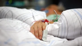 Opiate in britischen Krankenhaus verabreicht