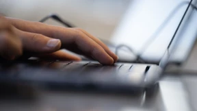 Lassen sich Rechtsnormen in einen Programmcode übersetzen?