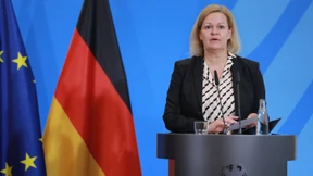 Apple und Google sollen Telegram verbannen