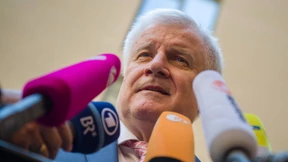 So will Seehofer das Umfragetief bekämpfen