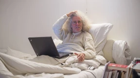 Luftgeist mit vollem Haar