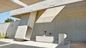 Ich war zwei Kirchen