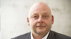 Schmerz und Arzneimittel zugleich