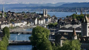 Auch die Schweizer waschen ihr Schwarzgeld rein 