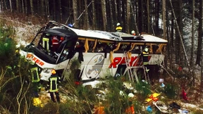 Vier Senioren sterben bei Busunfall in Hessen