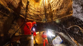 Erzriesen greifen tief in ihre Kassen
