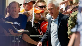 Van Marwijk wirft hin