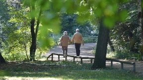 Wie schaffe ich es, dass im Alter mein Geld reicht? 