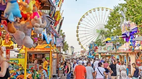 Kirmes mit religiöser Wucht