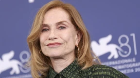 Sie denkt über Löwen nach