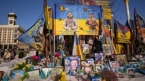 Sie zählen ihre toten Soldaten