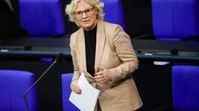 Lambrecht warnt vor Impfpflicht durch Hintertür