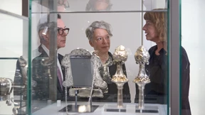 Geraubter Thora-Schmuck wird zusammengeführt