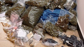 Polizei findet bei Razzien rund 40 Kilogramm Drogen