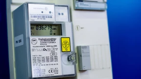 Wie intelligent dürfen digitale Stromzähler sein?