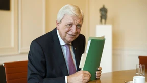 Kronprinz von und zu Wiesbaden