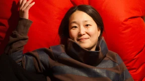 Hingabe mit Hintersinn