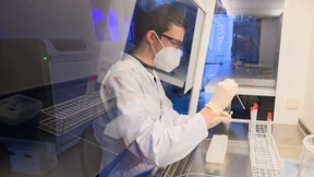 Corona-Inzidenz nun über 1465