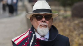 Gary Glitter zu 16 Jahren Haft verurteilt