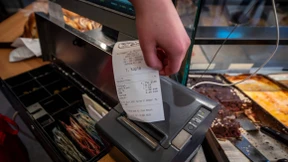 „Werft die Bons in den Briefkasten des Finanzamts“