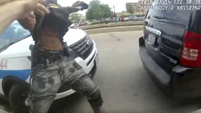 Bodycam zeigt mitgeführte Waffe