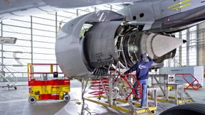 MTU beißt sich in oberster Börsenliga fest