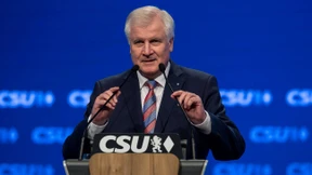 Seehofer mimt den Sanftmütigen