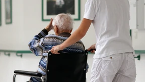 Schwarz-Grün: Flüchtlinge an soziale Berufe heranführen