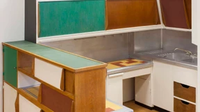 Der Platz der Muse ist in der Küche